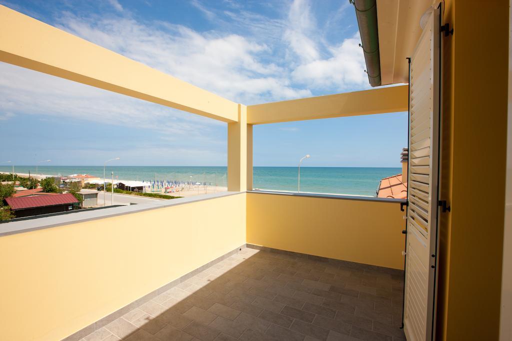 Camping Blu Fantasy Senigallia Exterior foto
